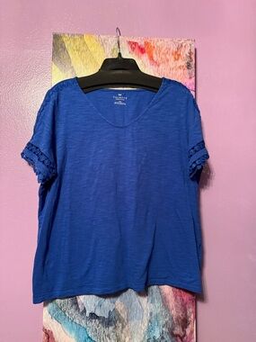 Talbots Blue Short Sleeve Tee with Crochet Sleeve Trim